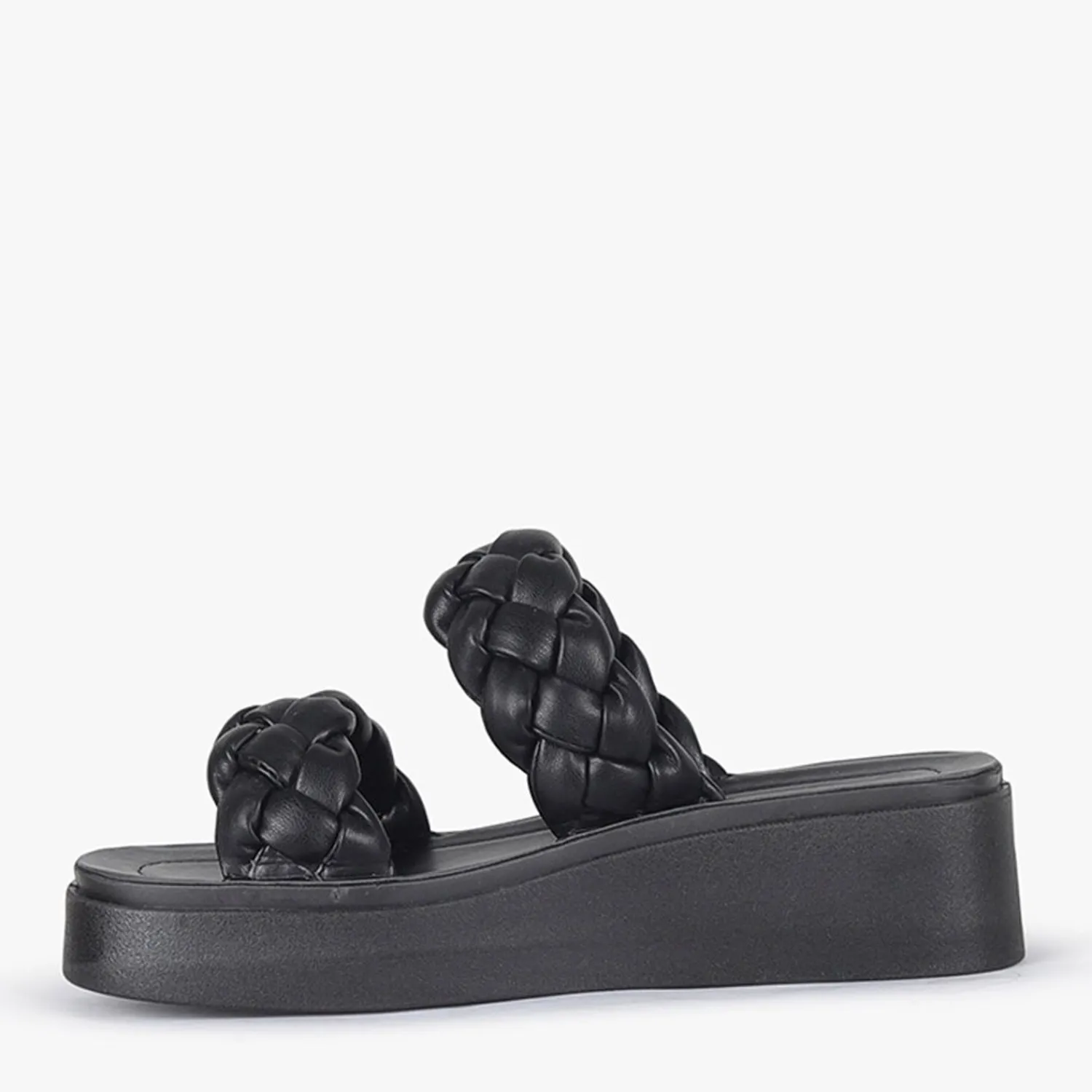 Women London Rebel Aylin