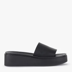 Women London Rebel Cosmo