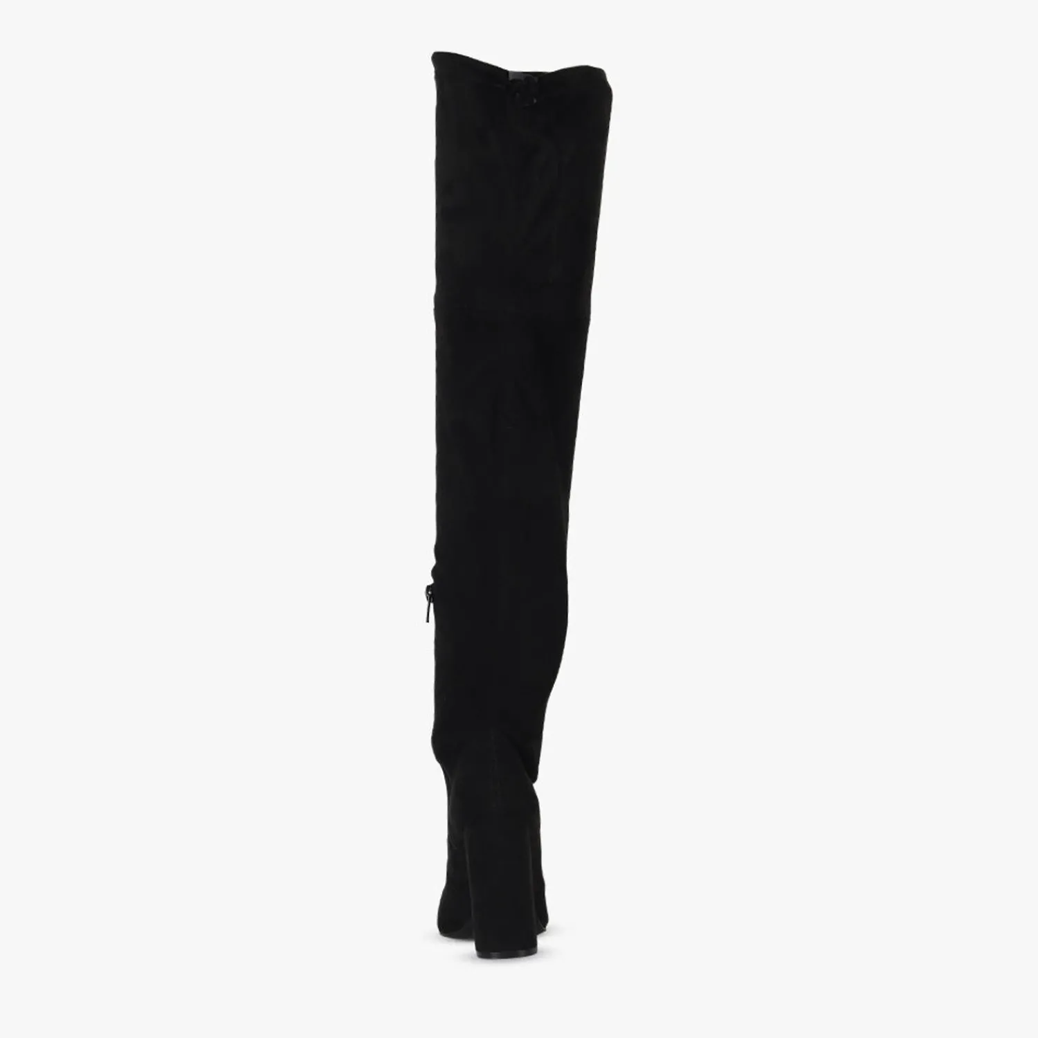 Women Pied A Terre Hayley