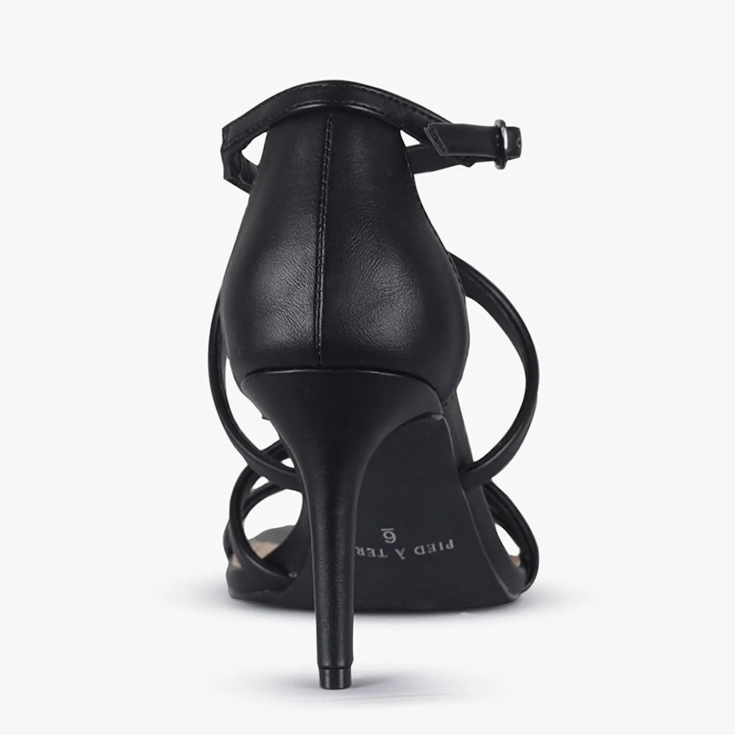 Women Pied A Terre Illias