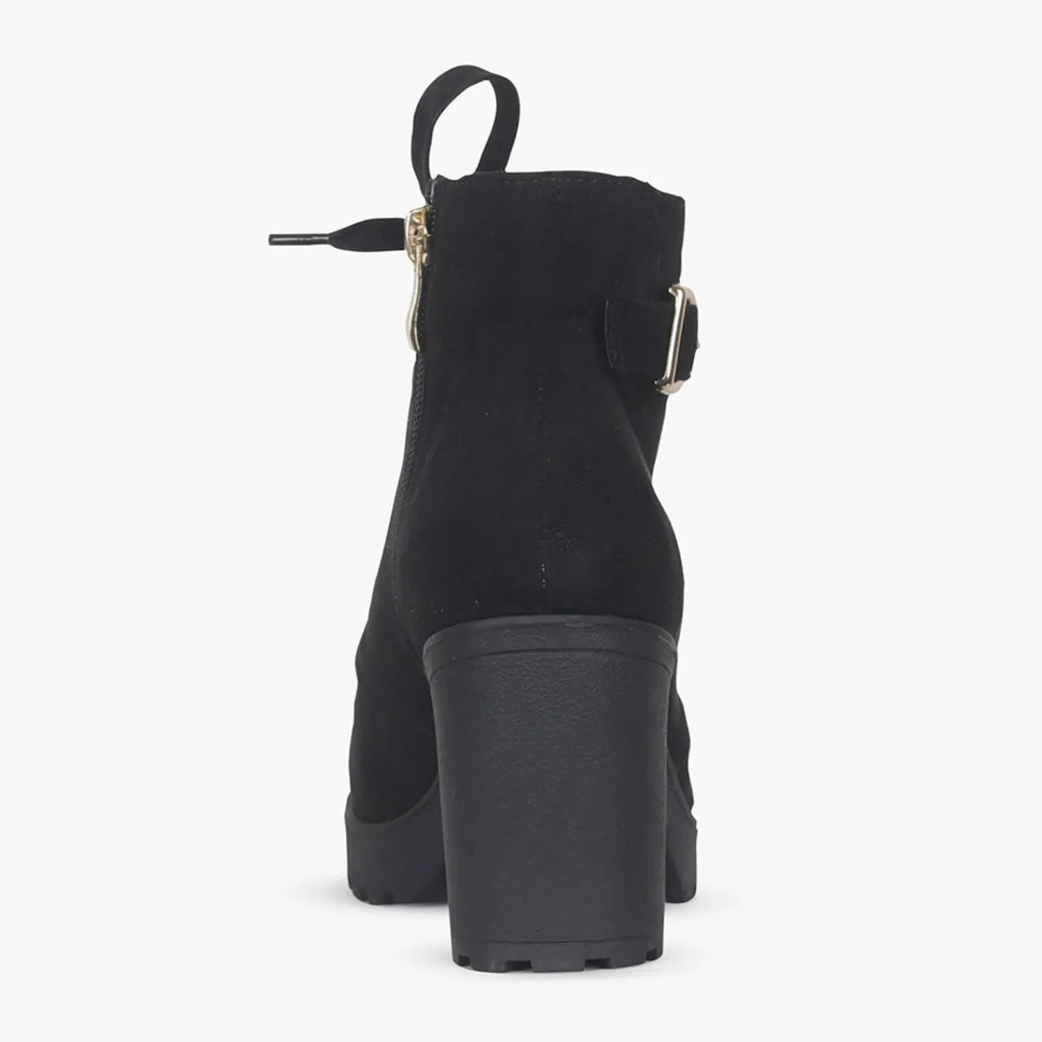 Women Pied A Terre Ruxton